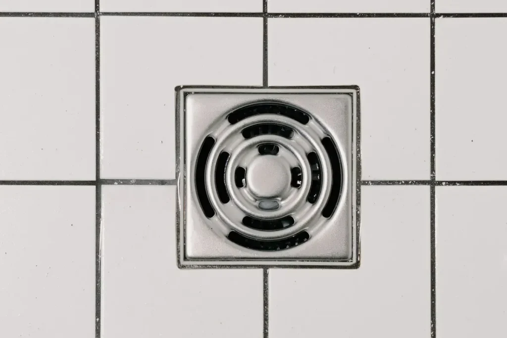 Drain cleaning detail